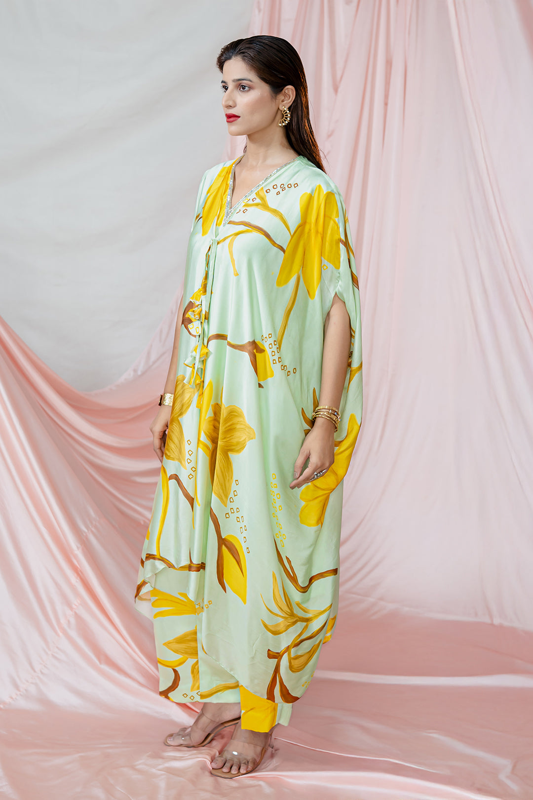 Golden Gardenia Set | Garden Story | Bamberg  Satin