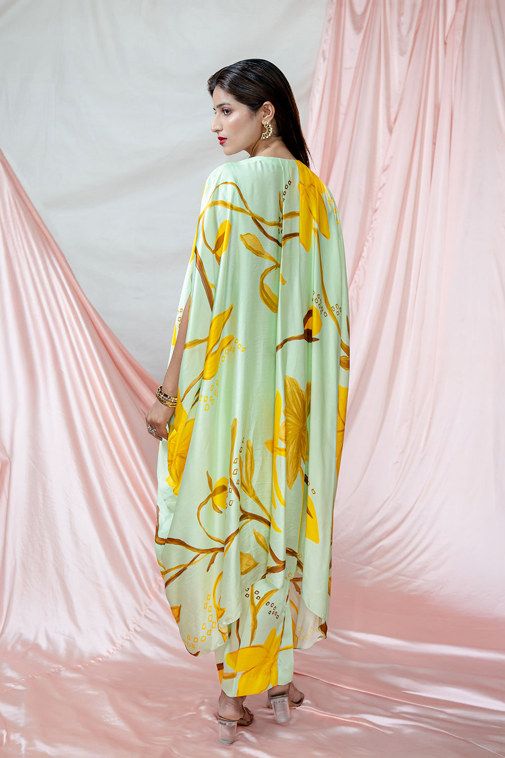 Golden Gardenia Set | Garden Story | Bamberg  Satin